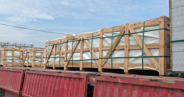 汕尾 芝麻白花岗岩地铺石出口专车-泰国游