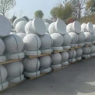 汕尾 白麻花岗岩石材圆球，石球，挡车球，隔离球，景观石球，风水球等