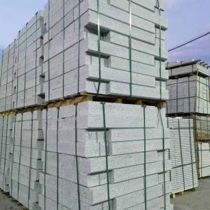 汕尾 芝麻白花岗岩路沿石，路缘石，路肩石，道牙，立缘石，马路牙子，街沿石，侧石等