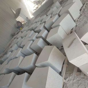 汕尾 白麻花岗岩异形坐凳