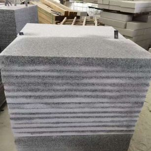 汕尾 芝麻白5公分火烧地铺成品，900*400，规格可定制