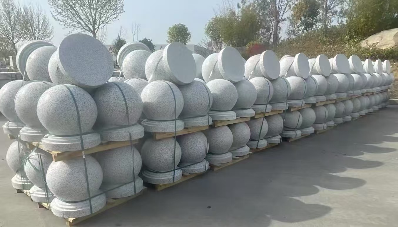 汕尾 白麻花岗岩石材圆球，石球，挡车球，隔离球，景观石球，风水球等