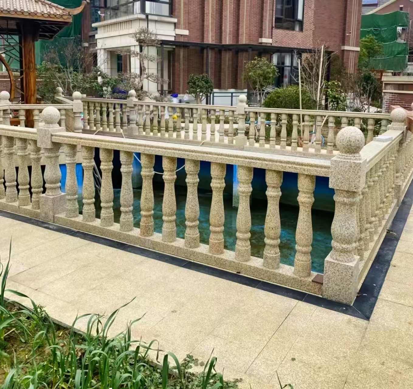 汕尾黄金麻花岗岩石材栏杆，扶手，将军柱，花瓶柱