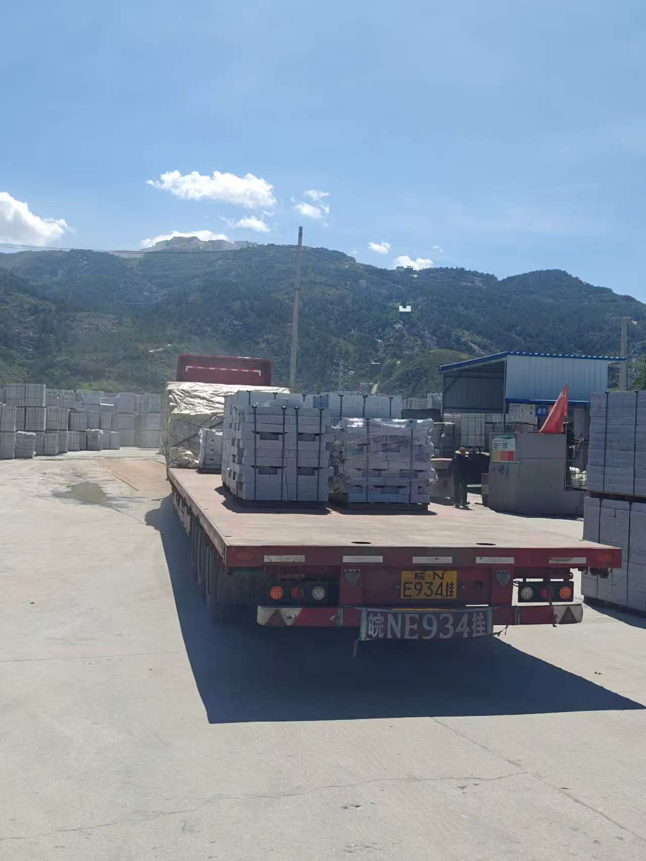 汕尾 芝麻白仿形路沿石，直形路沿石