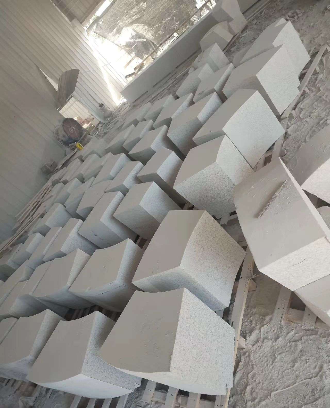 汕尾 白麻花岗岩异形坐凳