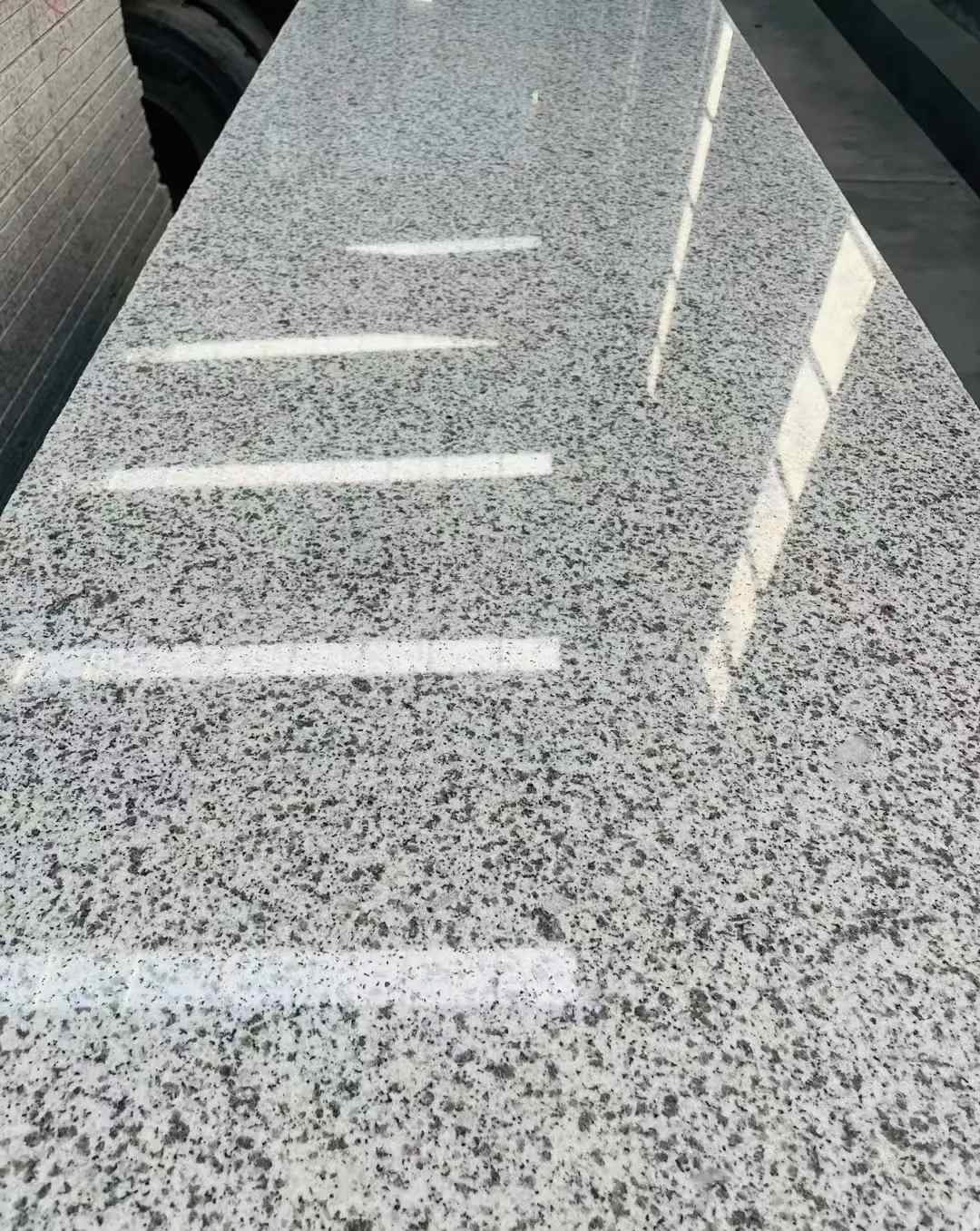 汕尾 白麻花岗岩光面毛板